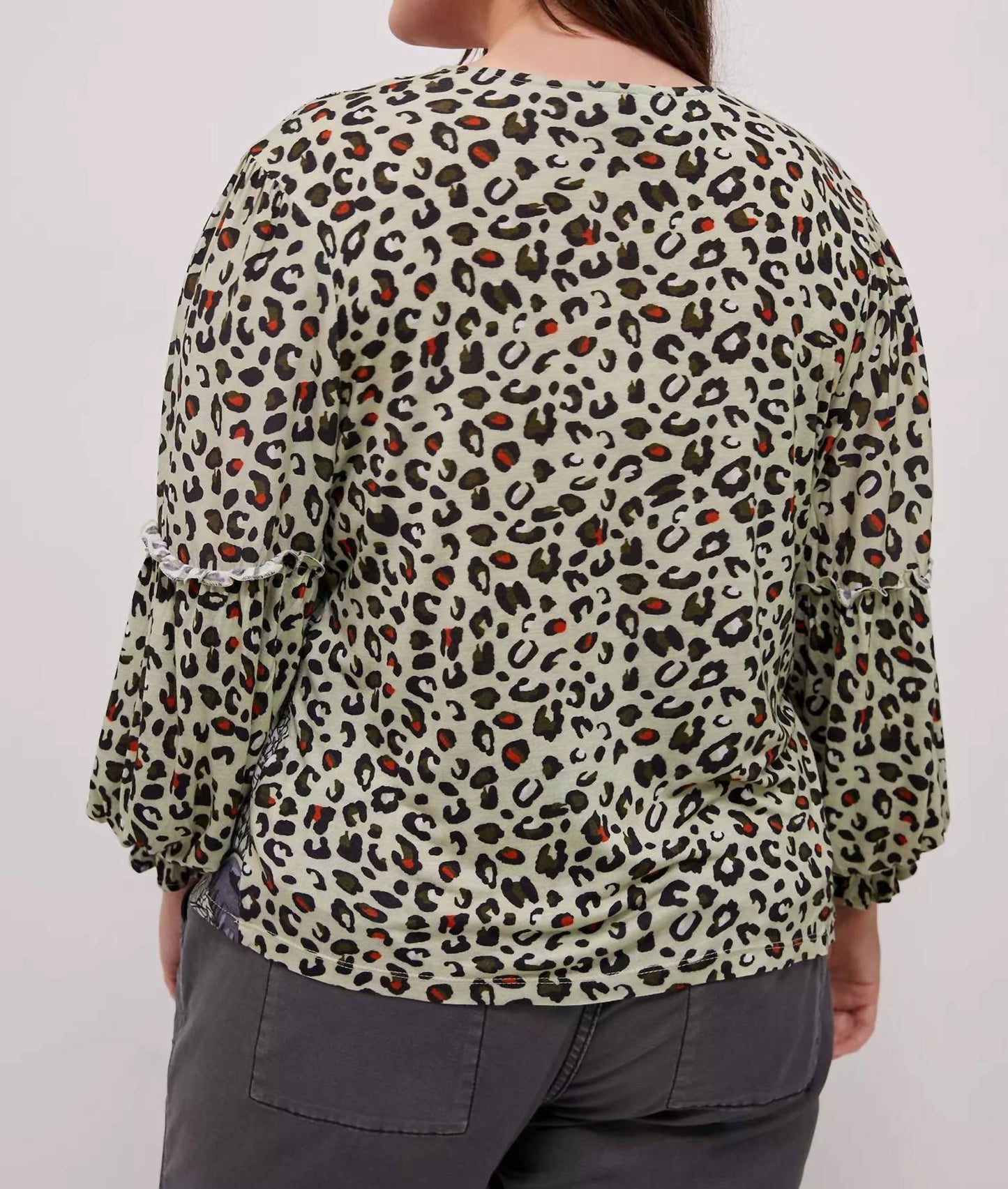 -Bl^Nk- - Sibley Safari Cheetah Print Blouse