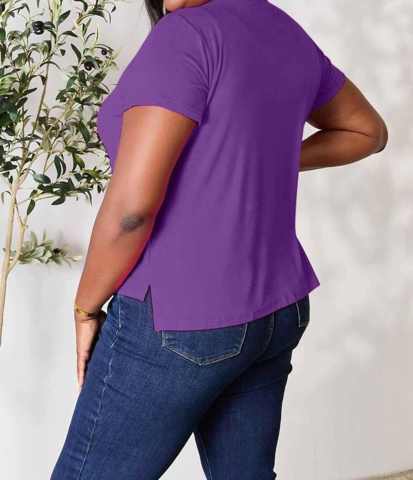 Basic Bae - Essential Curve Tee - Plus