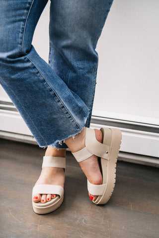 Mia - Women's Junia Platform Sandal