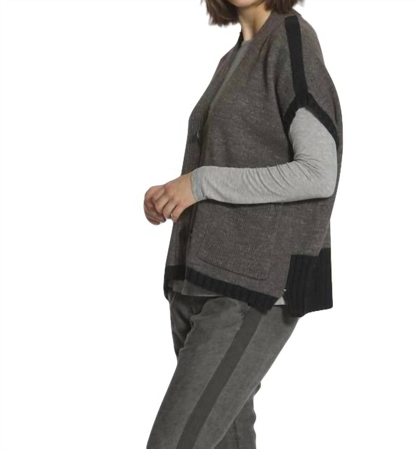 Label+Thread - Boxy Slub Capelet