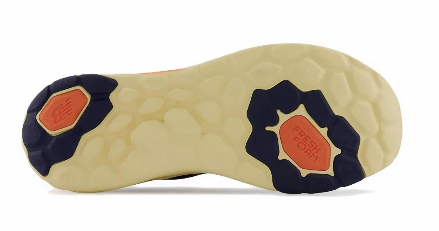 New Balance - Men's Fresh Foam ROAV v2