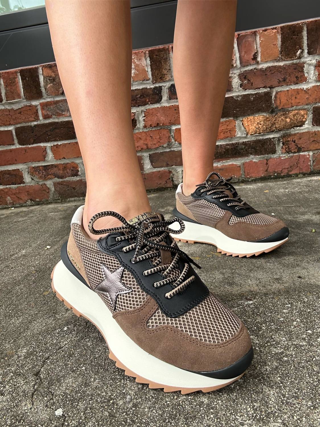 Vintage Havana - Women's Major Sneaker