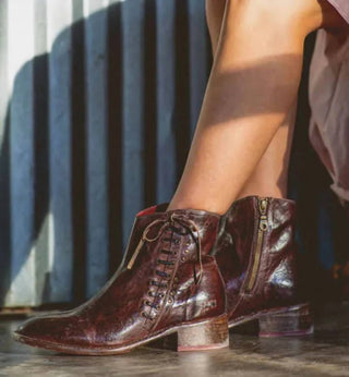 Bedstu - Women's Aldina Bootie