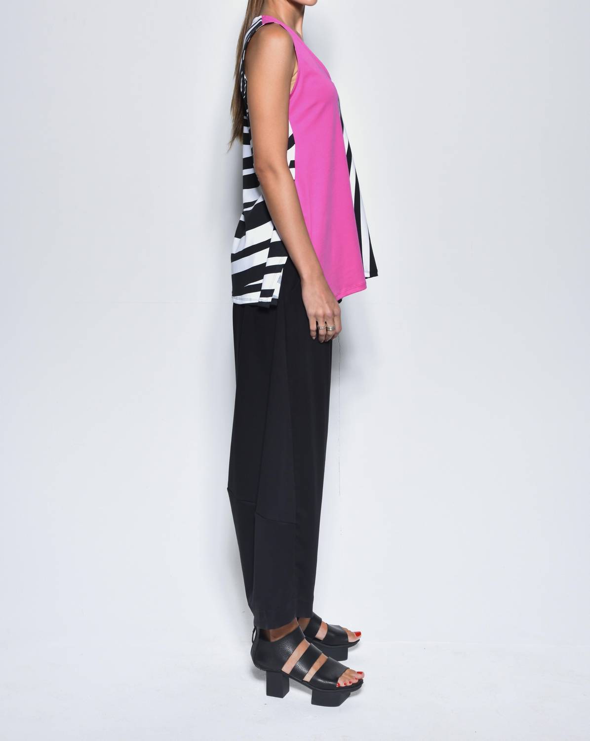 Simply Mila - Irene Sleeveless Top