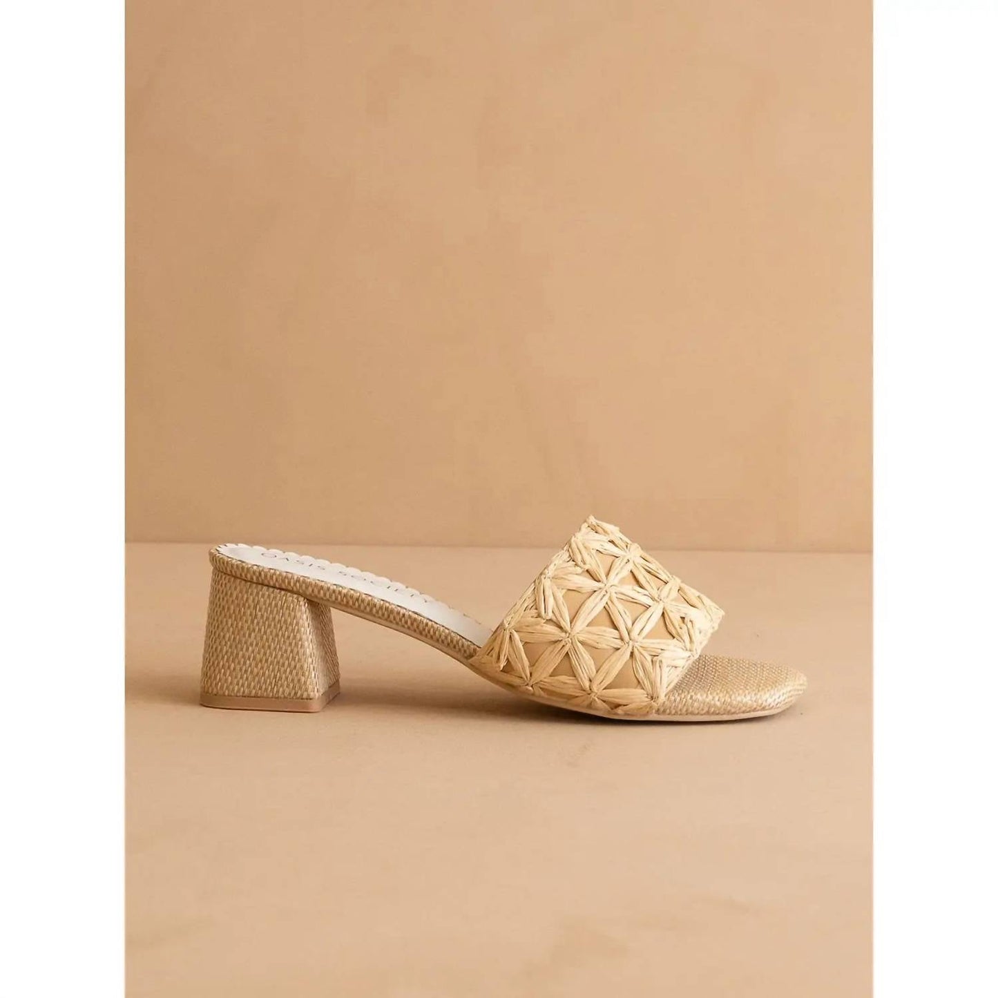Oasis Society - The Winona Block Heel