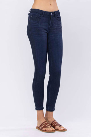 Judy Blue - Non Distressed Mid Rise Skinny Jeans