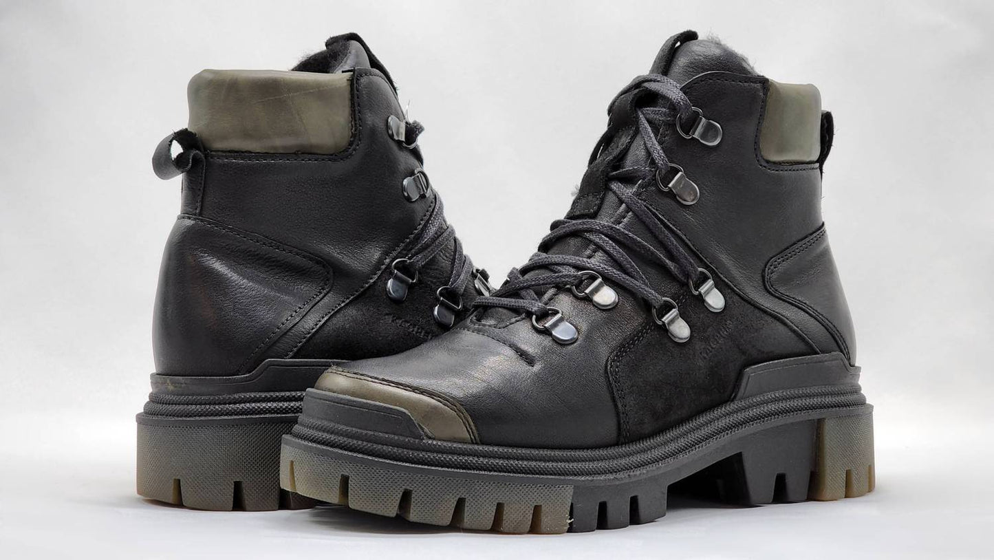 Kcr Group - Women's Heavy Wool-Lined Leather Boots