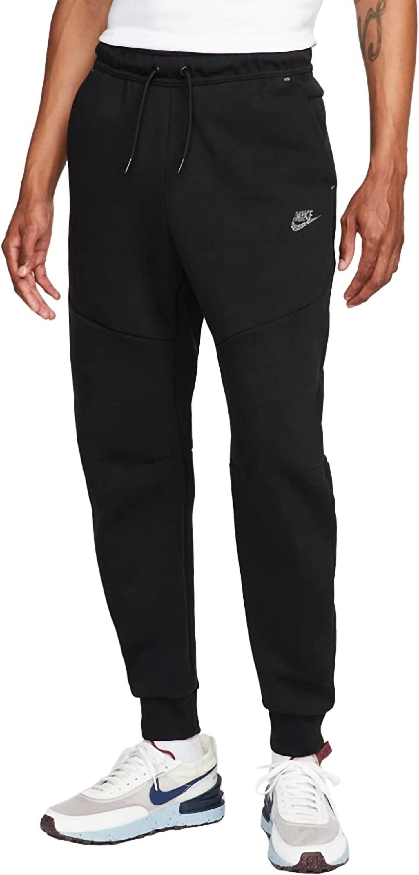 Nike - Men Revival Tech Black Fleece Drawstrings Jogger