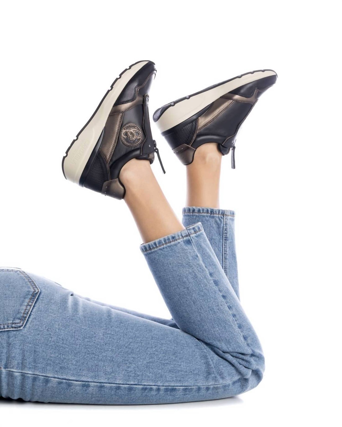 Xti - Women's Leather Sneakers