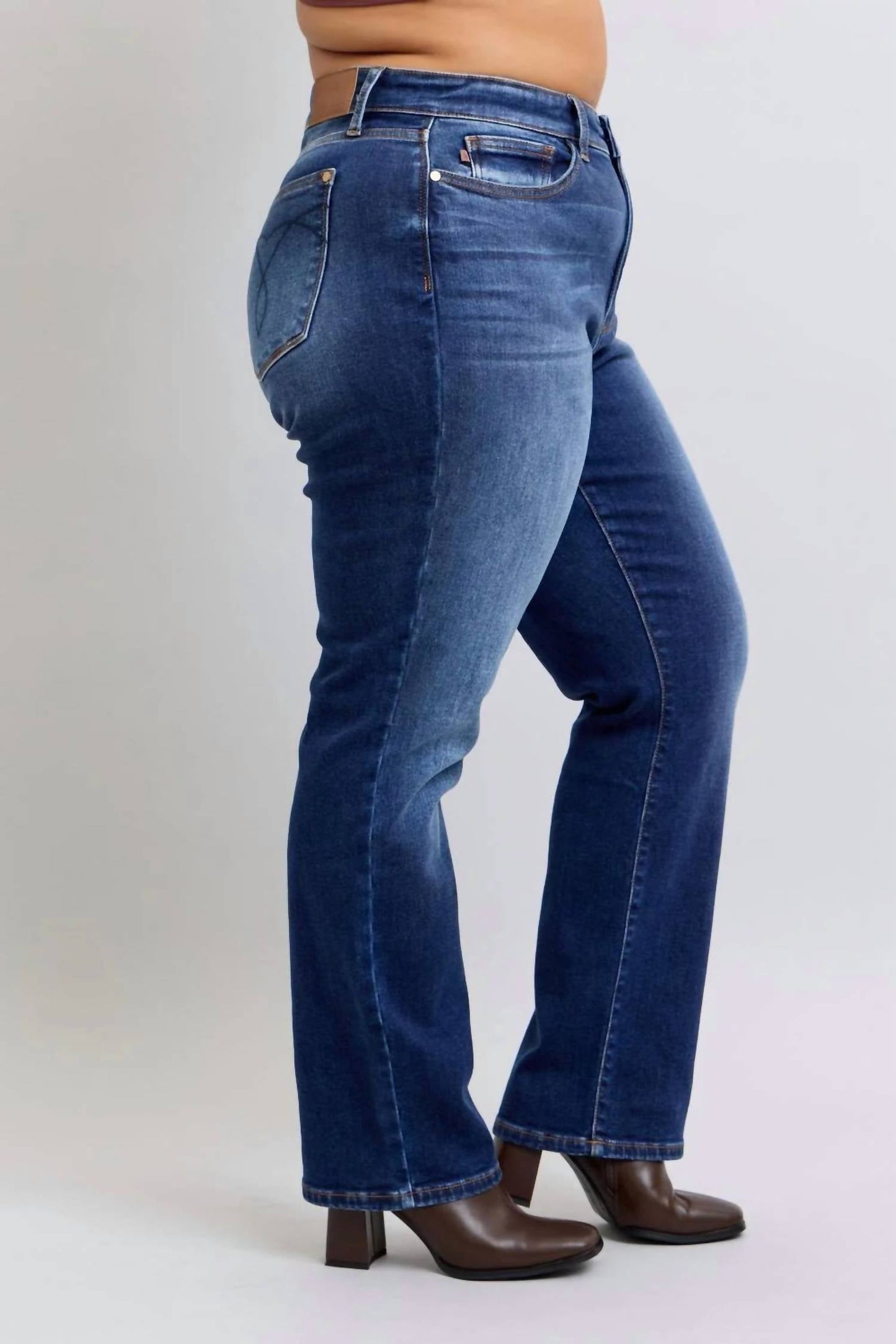 Judy Blue - Vintage Wash Thermal Straight Leg Jean - Plus
