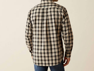 Ariat - Garrett Long Sleeve Classic Plaid Shirt