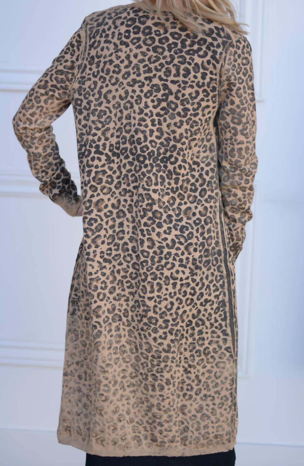 Elan - Rue Leopard Cardigan