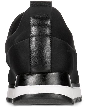 DKNY Women's Jadyn Slip On Sneaker Black Size 5.5