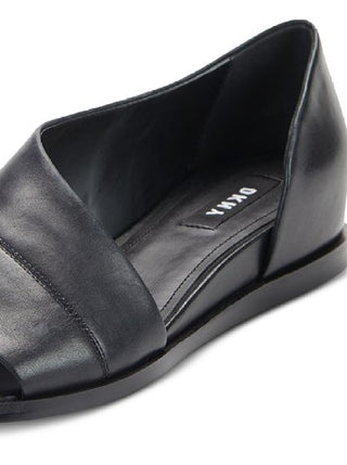 DKNY Women's Dya Flats Black Size 6.5