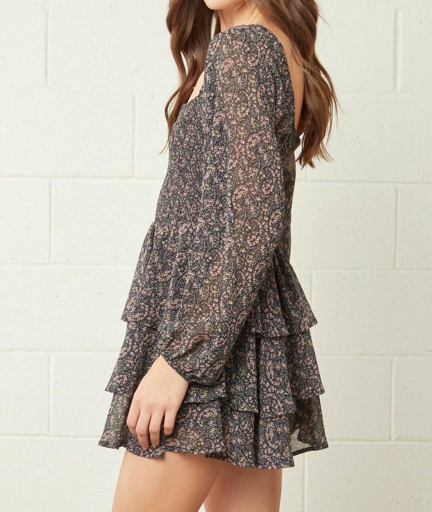 Entro - Square Neck Long Sleeve Romper