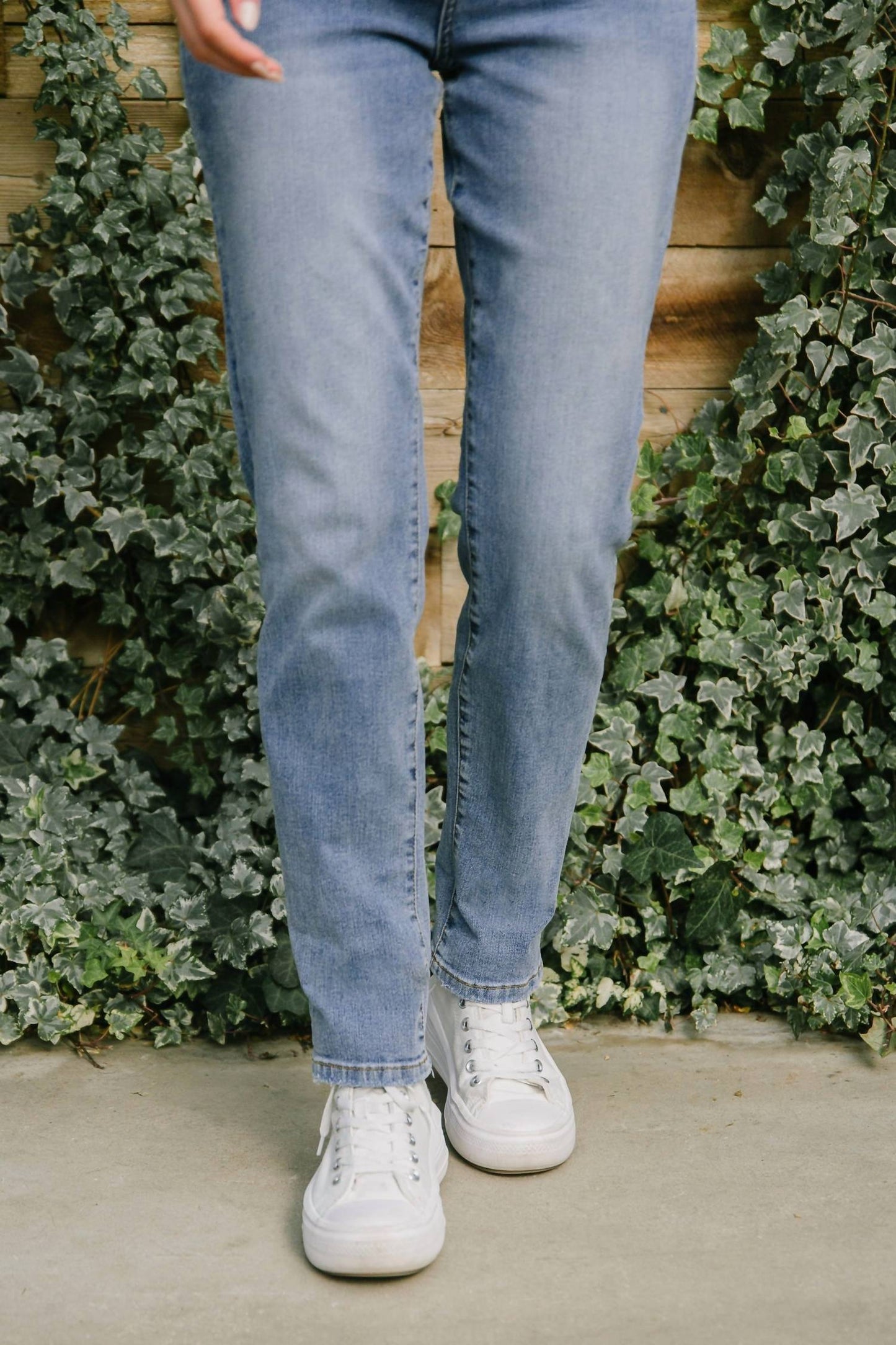 Judy Blue - High Waist Boyfriend Jeans