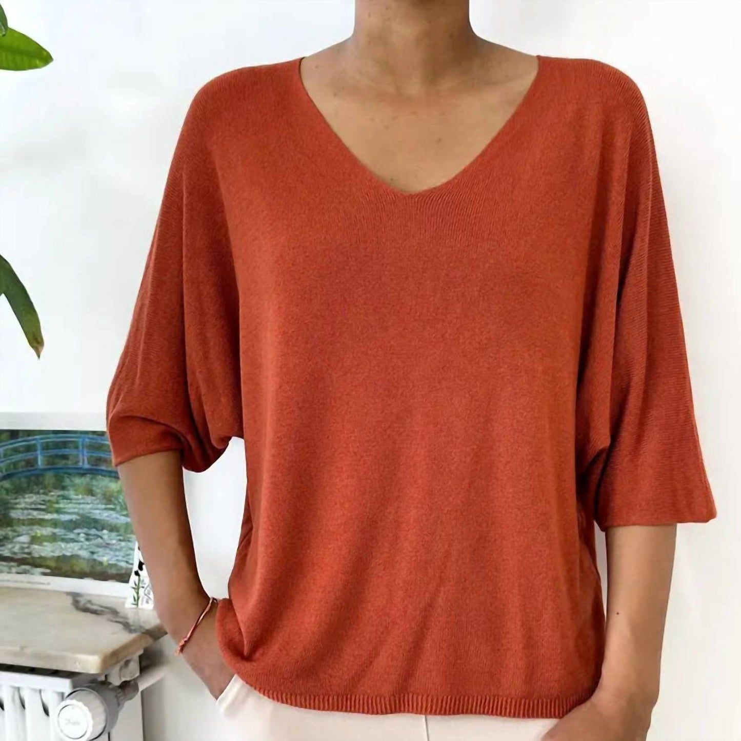 Cocco Bello - Women's Fine Knit Bat Sleeve Sweater