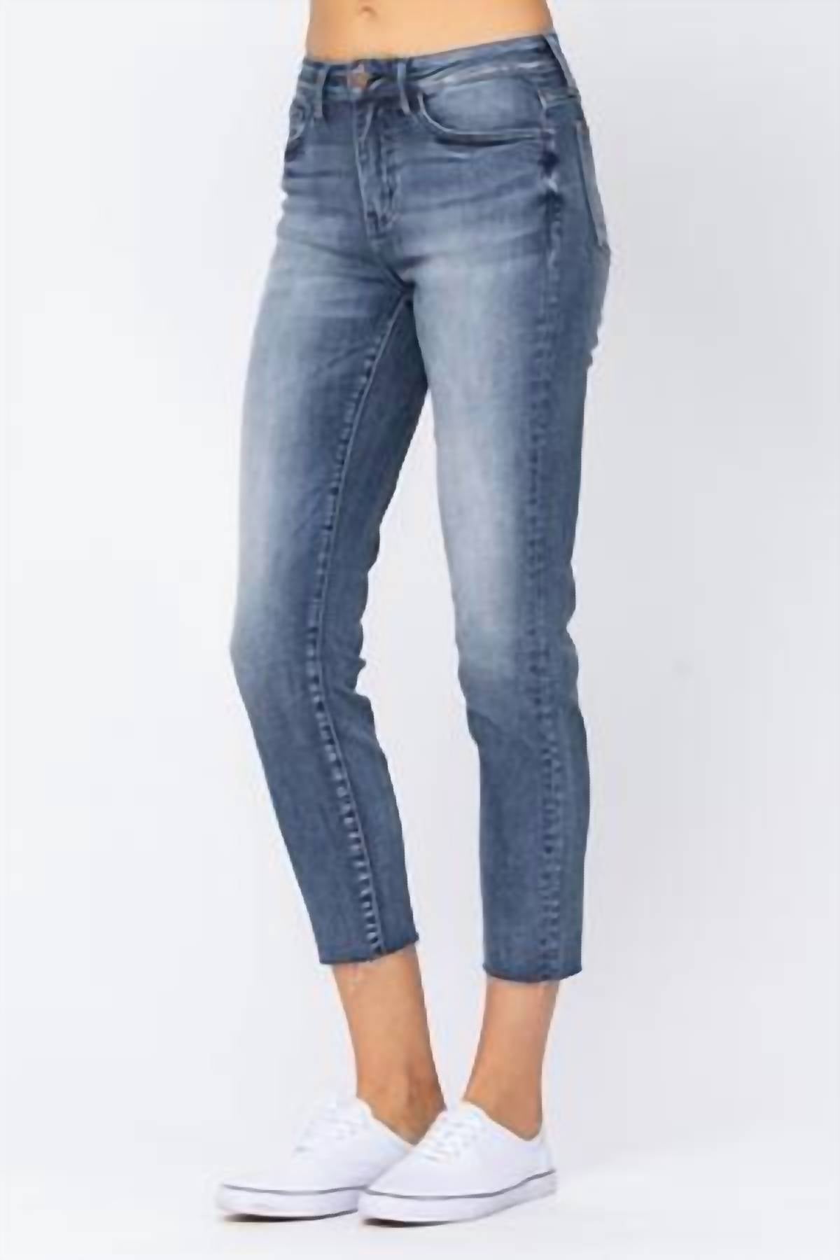 Judy Blue - Cropped Relaxed Fit Jeans