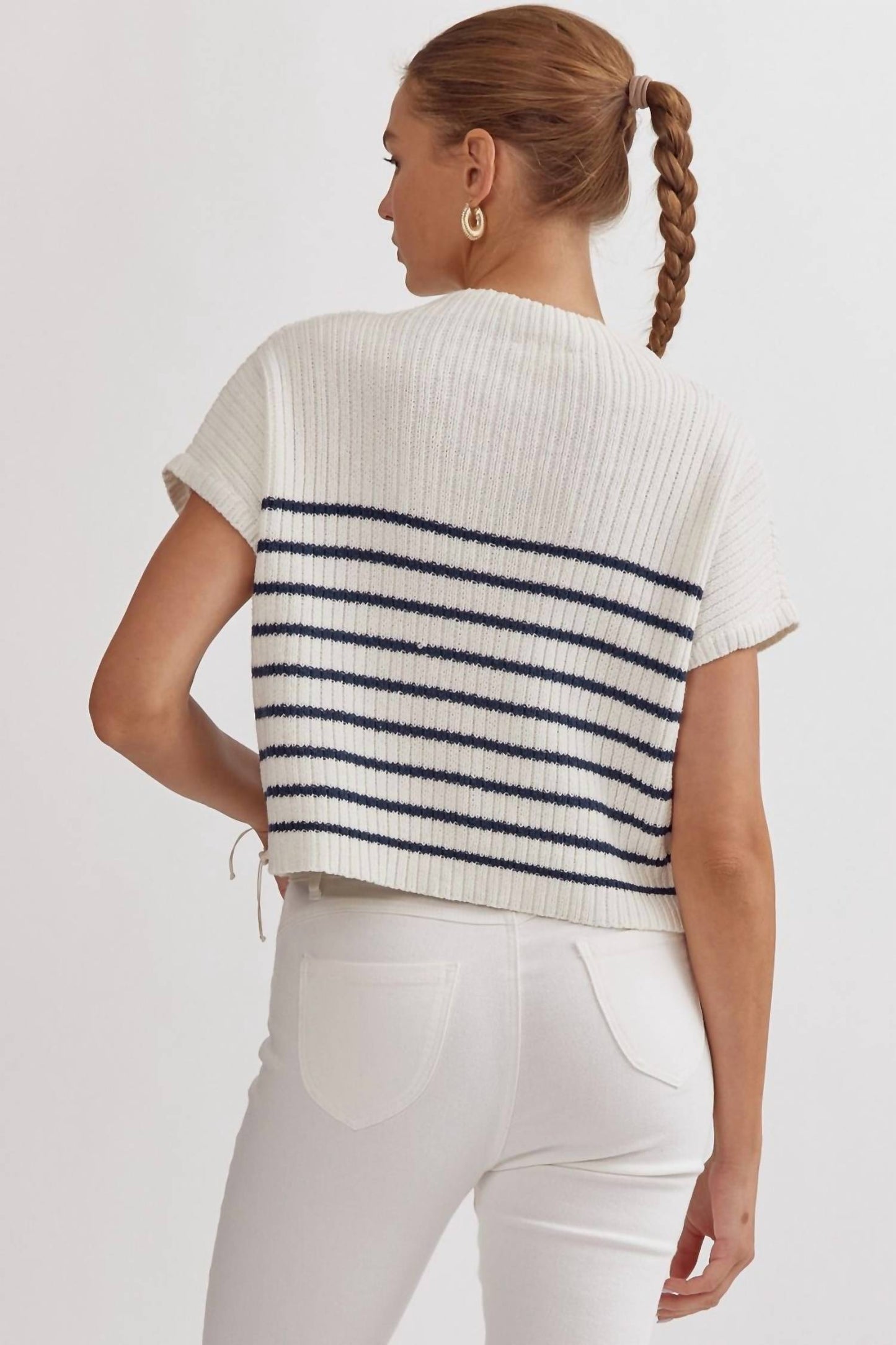 Entro - Knitted Mock Neck Sleeveless Stripe Top