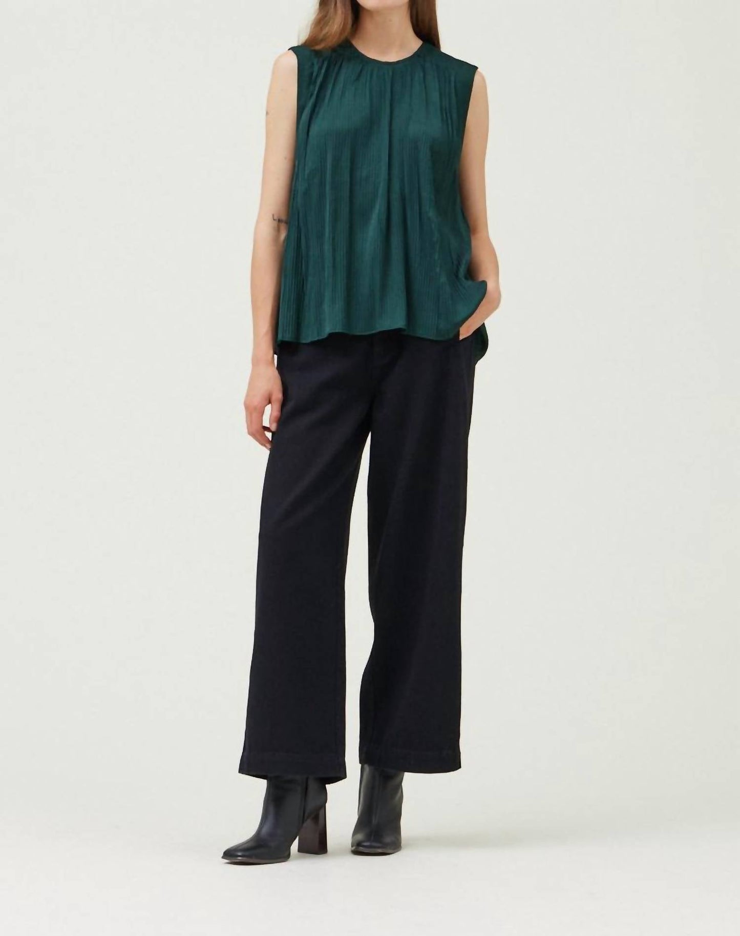 Grade & Gather - Pleated Sleeveless Top