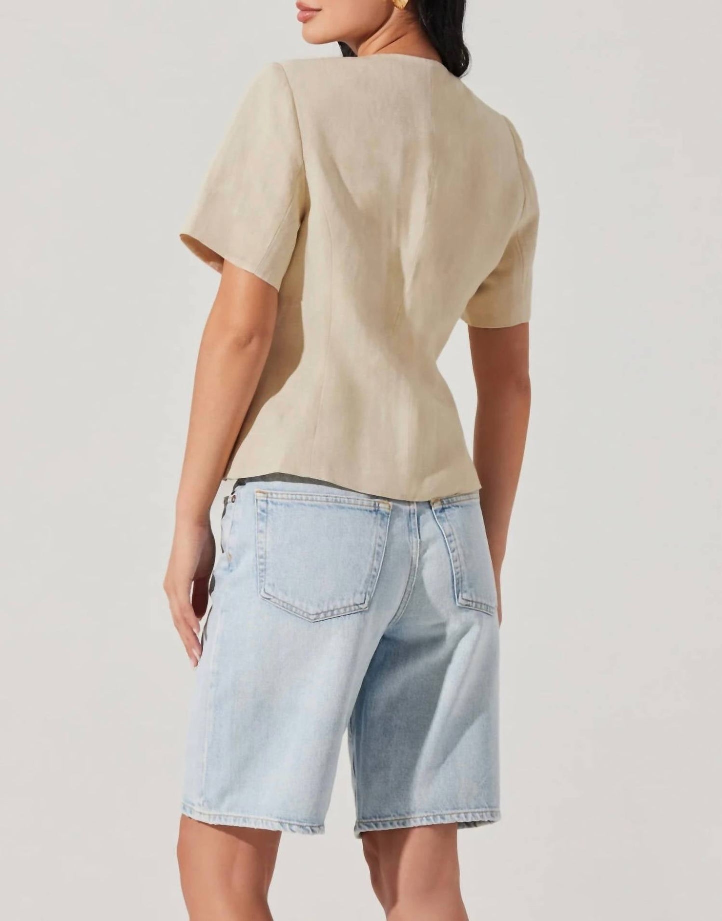 Astr - Saige Cutaway Linen Blend Jacket
