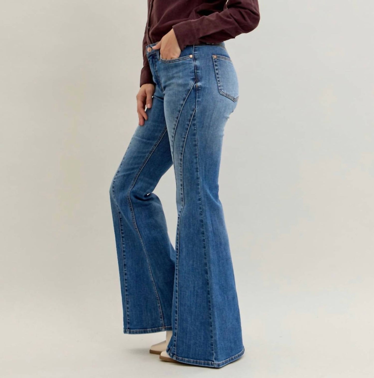 Judy Blue - Jaqueline Double Angular Seam Flare Jeans