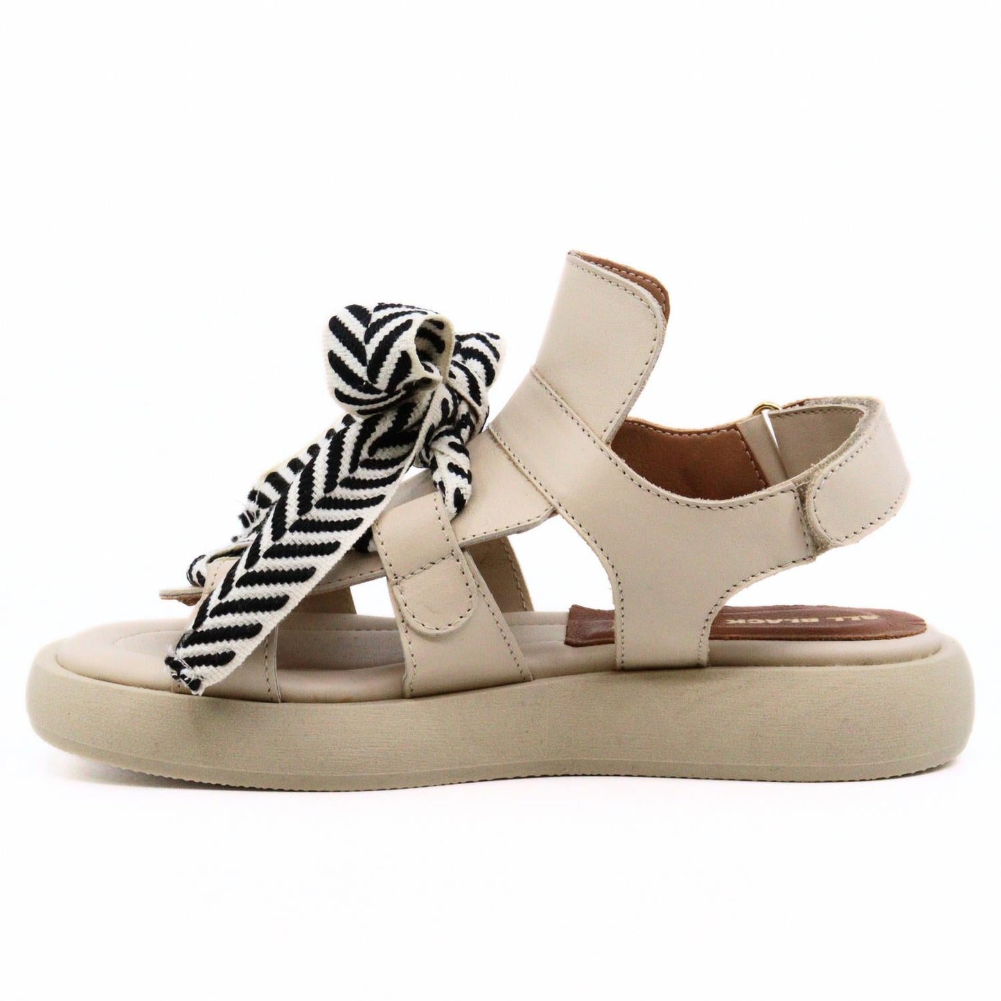 All Black - Women's Bowlace Sandal