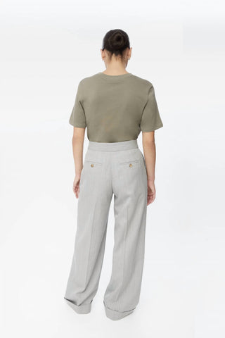 Dāl The Label - Pleated Wide Leg Pants