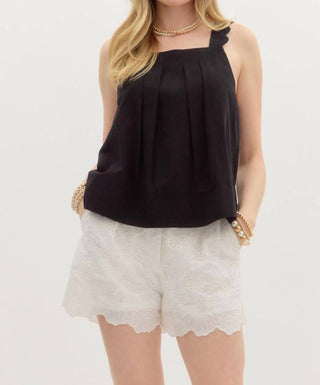 Entro - Black Scalloped Tank