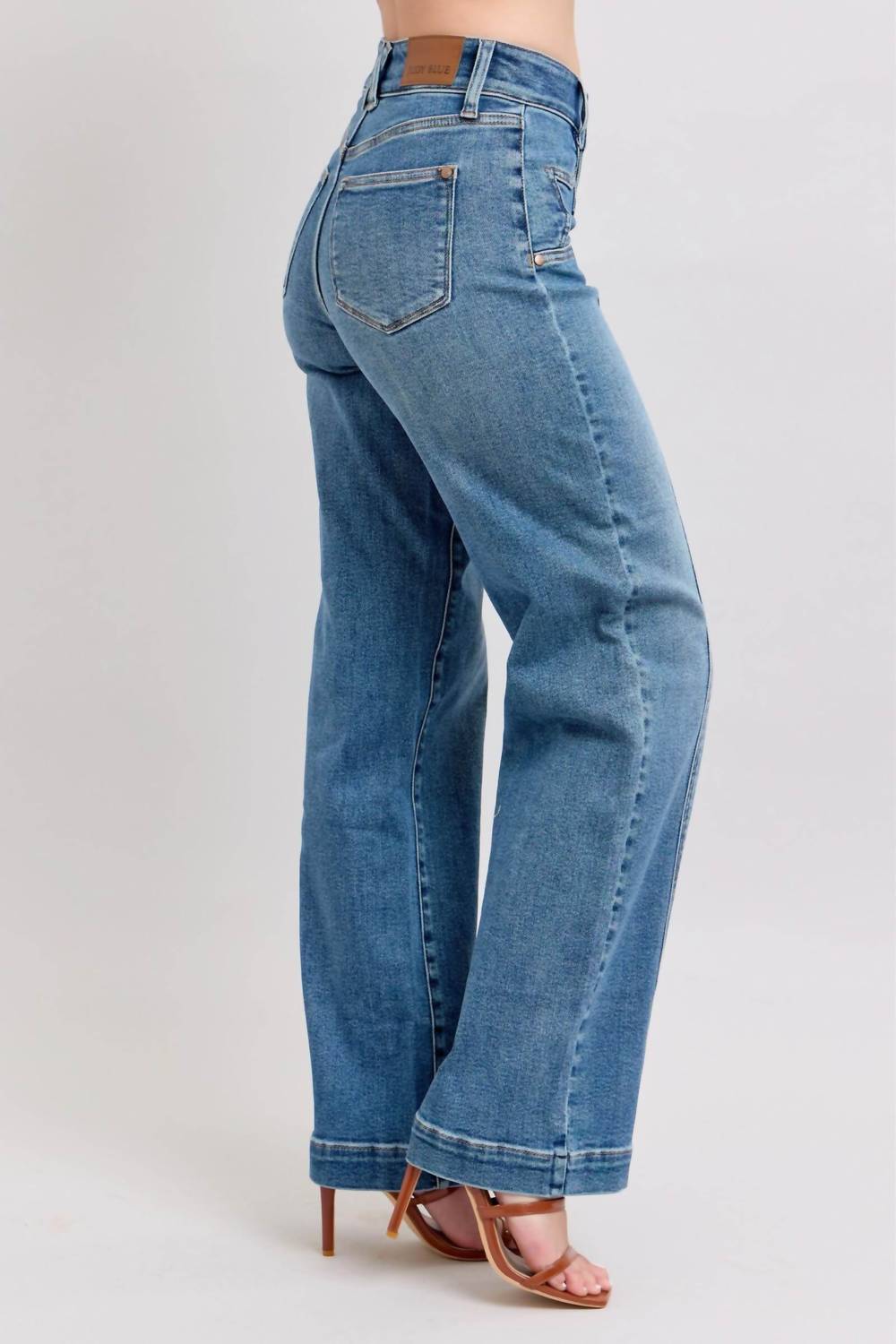 Judy Blue - High Rise Star Detail Wide Leg Jeans
