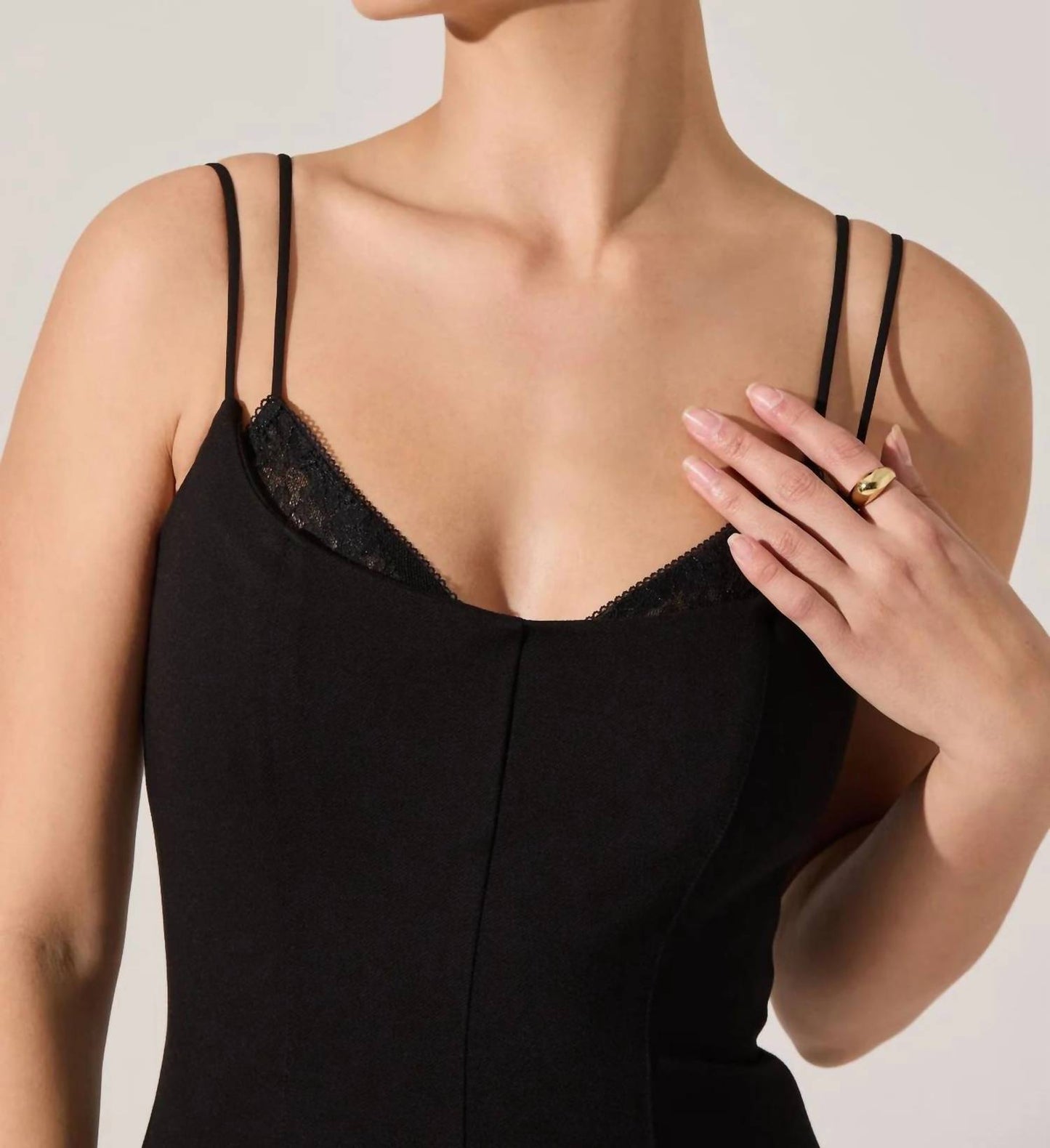 Astr - Allura Peekaboo Lace Midi Dress