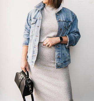 Black Tape - MOCKNECK SLEEVELESS SWEATER