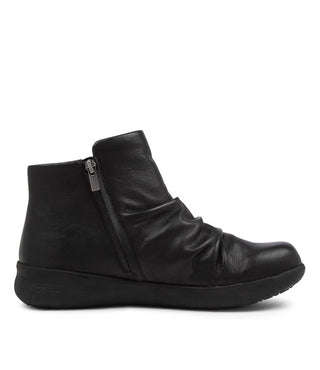 Ziera - Women's Shayne Ankle Boot