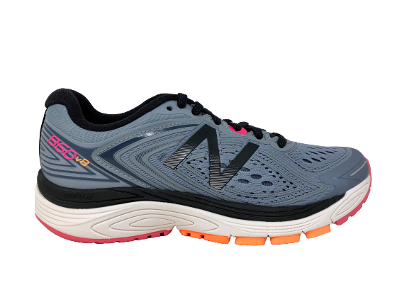 New Balance Women's 860V8 Running Shoes Grey/Pink