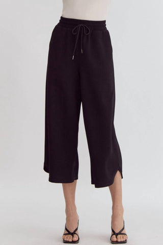 Entro - Textured Cropped Pants