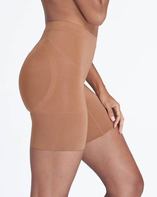 Spanx - Oncore Mid-thigh Short