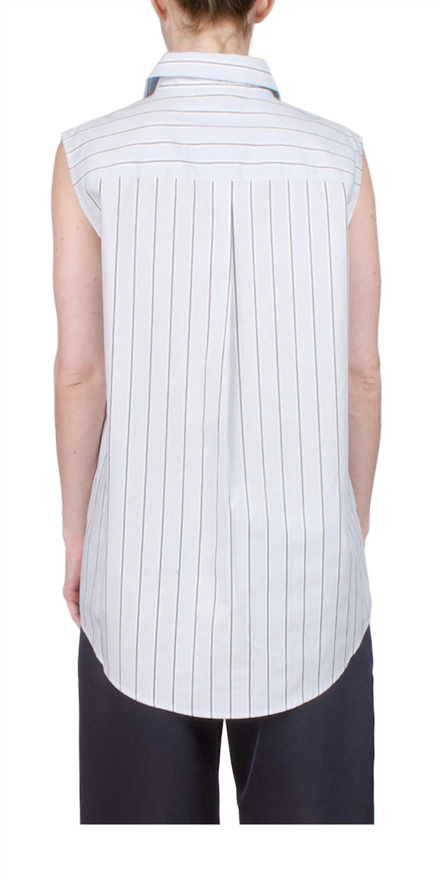 6397 - Sleeveless Button Down Top