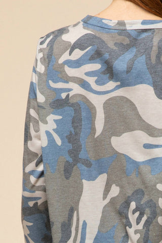 Entro - Camo Keyhole Top