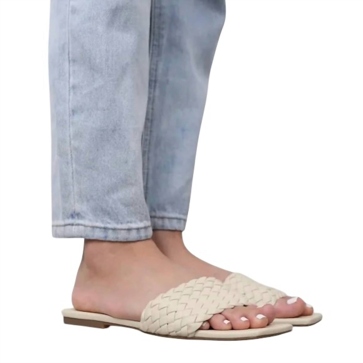 Billini - Fiona Woven Flat Sandal