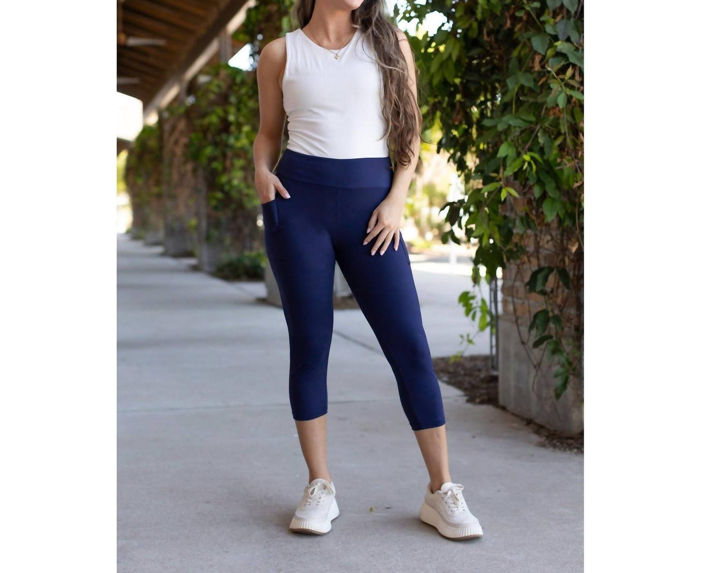 Julia Rose - CAPRI Leggings with Pocket