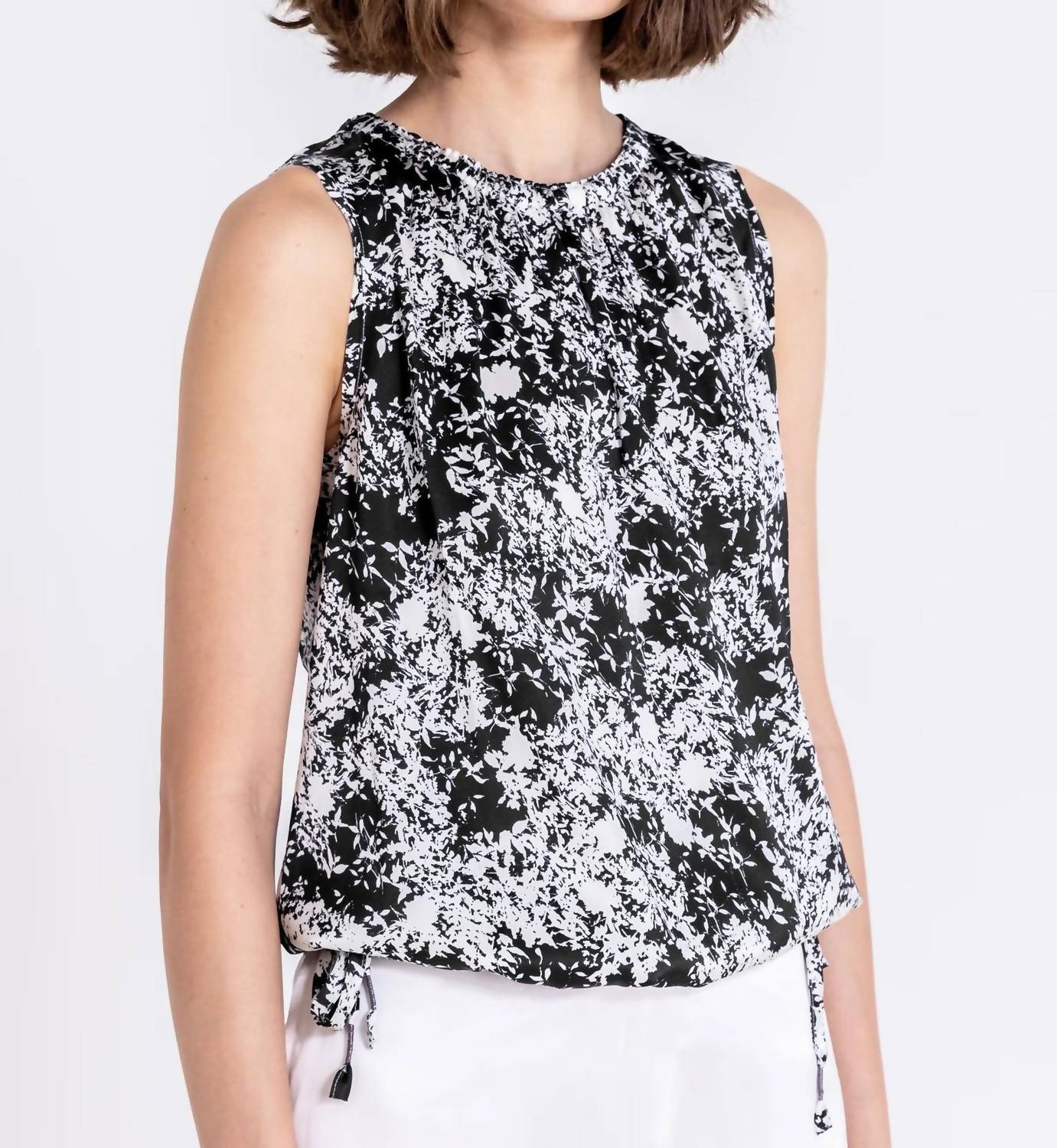 Go By Go Silk - Luxe Draw Me In Top