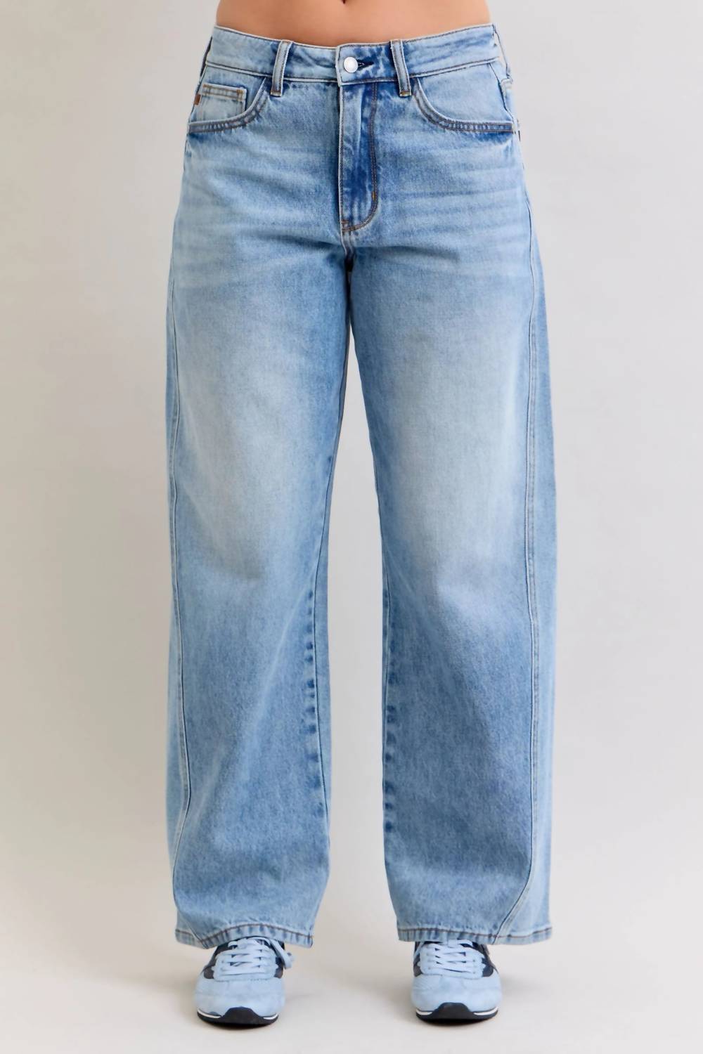 Judy Blue - High Waisted Wilhelmina Rigid Magic Jeans
