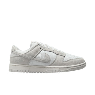 Nike - Women's Dunk Low Summit Sneaker