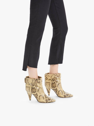 Mother - Insider Crop Step Fray Jean