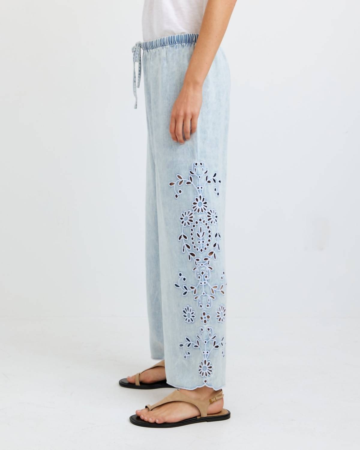Bella Dahl - Side Embroidered Beach Pant