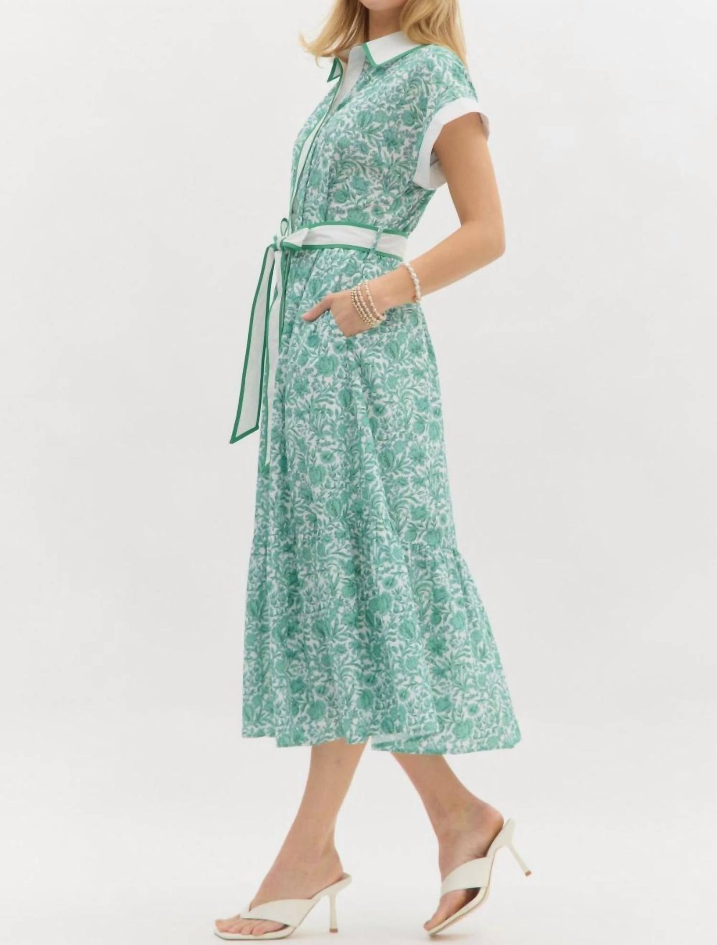 Entro - Delicate Blooms Floral Midi Dress