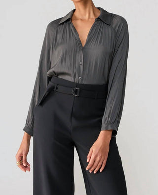 Sanctuary - Casually Cute Sateen Blouse