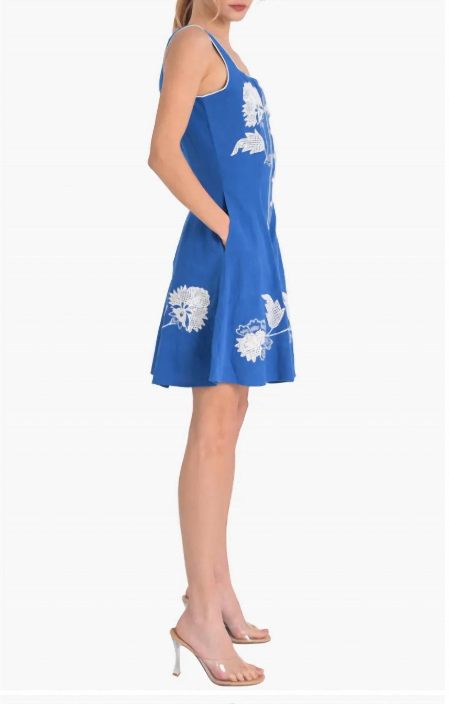Ciebon - Elana Embroidered Mini Dress