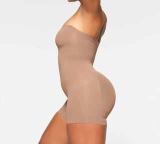 Skims - Seamless Sculpt Strapless Shortie Bodysuit