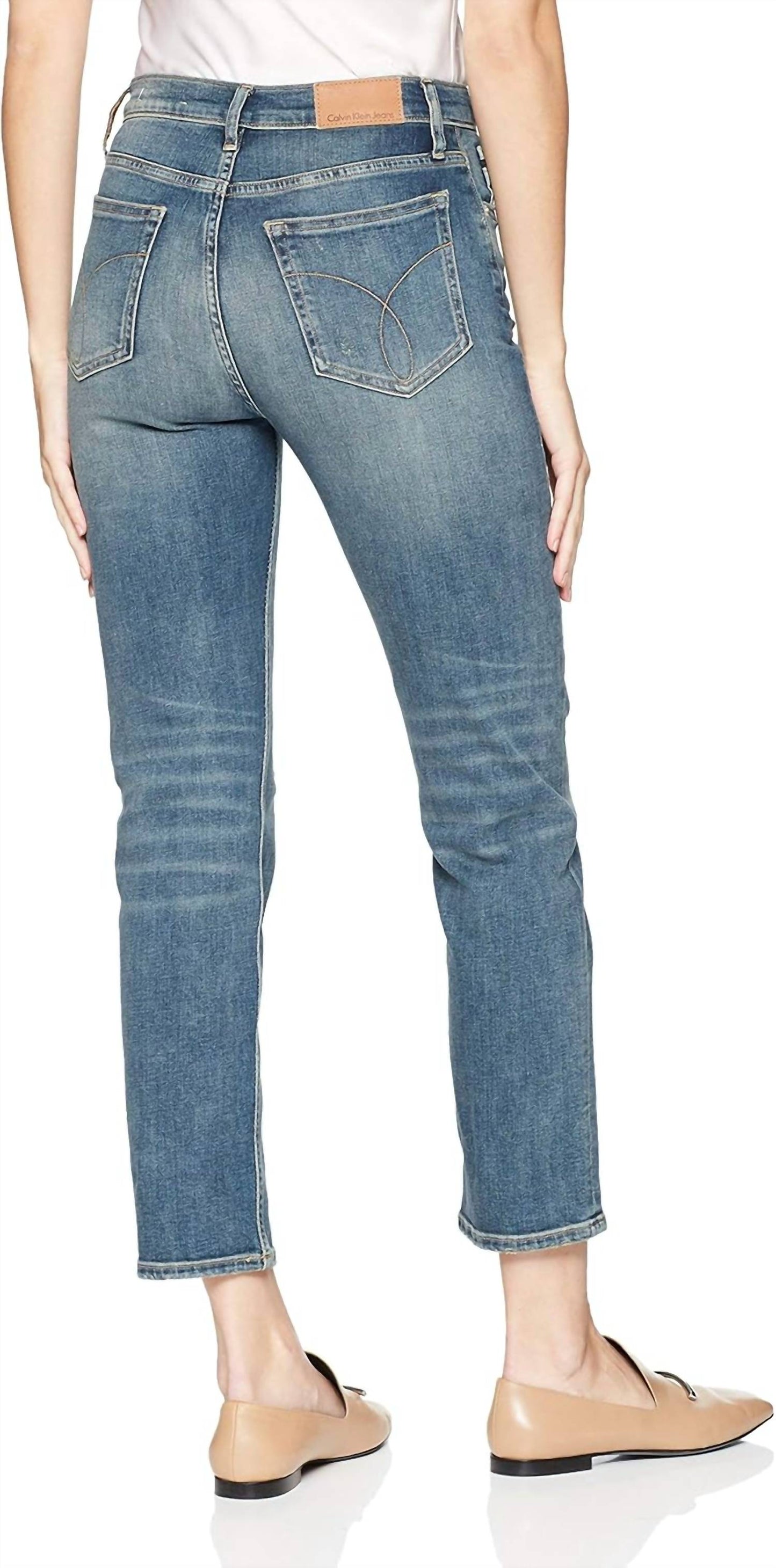 Calvin Klein - Women's High Rise Straight Jeans